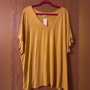 Yelete brand Yellow V-Neck Women's Top- NWT-3X